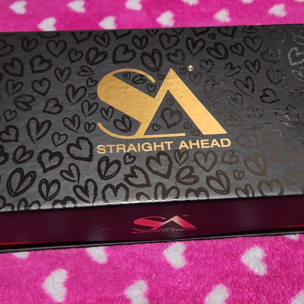 Straight Ahead Beauty Bionic Pro Ceramic (Red) Flat Iron